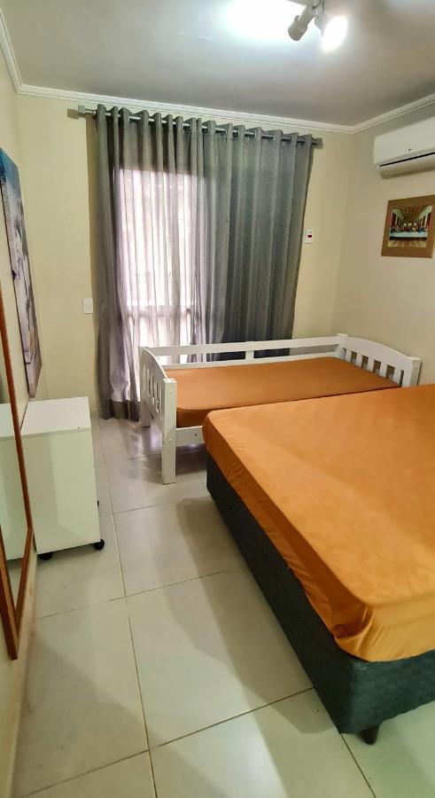 Casa Melo 4 *